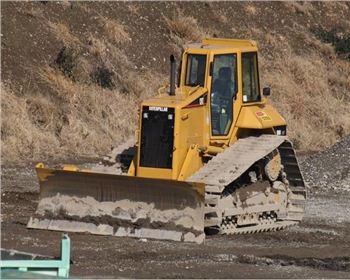 成都推土機(jī)租賃公司解答推土機(jī)的分類