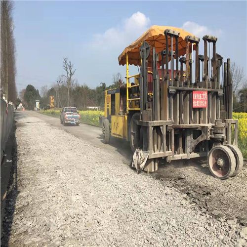 多錘頭破碎機施?前的準備?作有哪些方面？