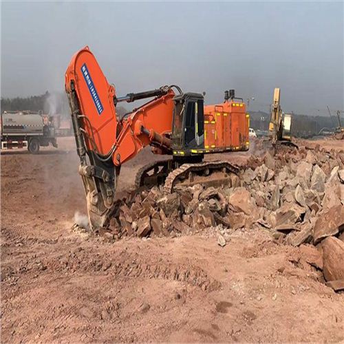 成都日立870鉤機(jī)施工作業(yè)現(xiàn)場(chǎng)